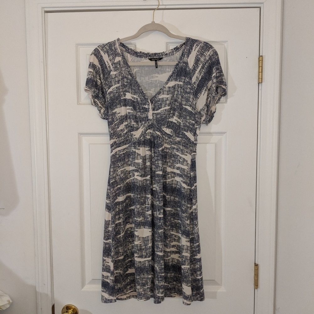 Daisy Fuentes printed a line dress size medium - Picture 1 of 8